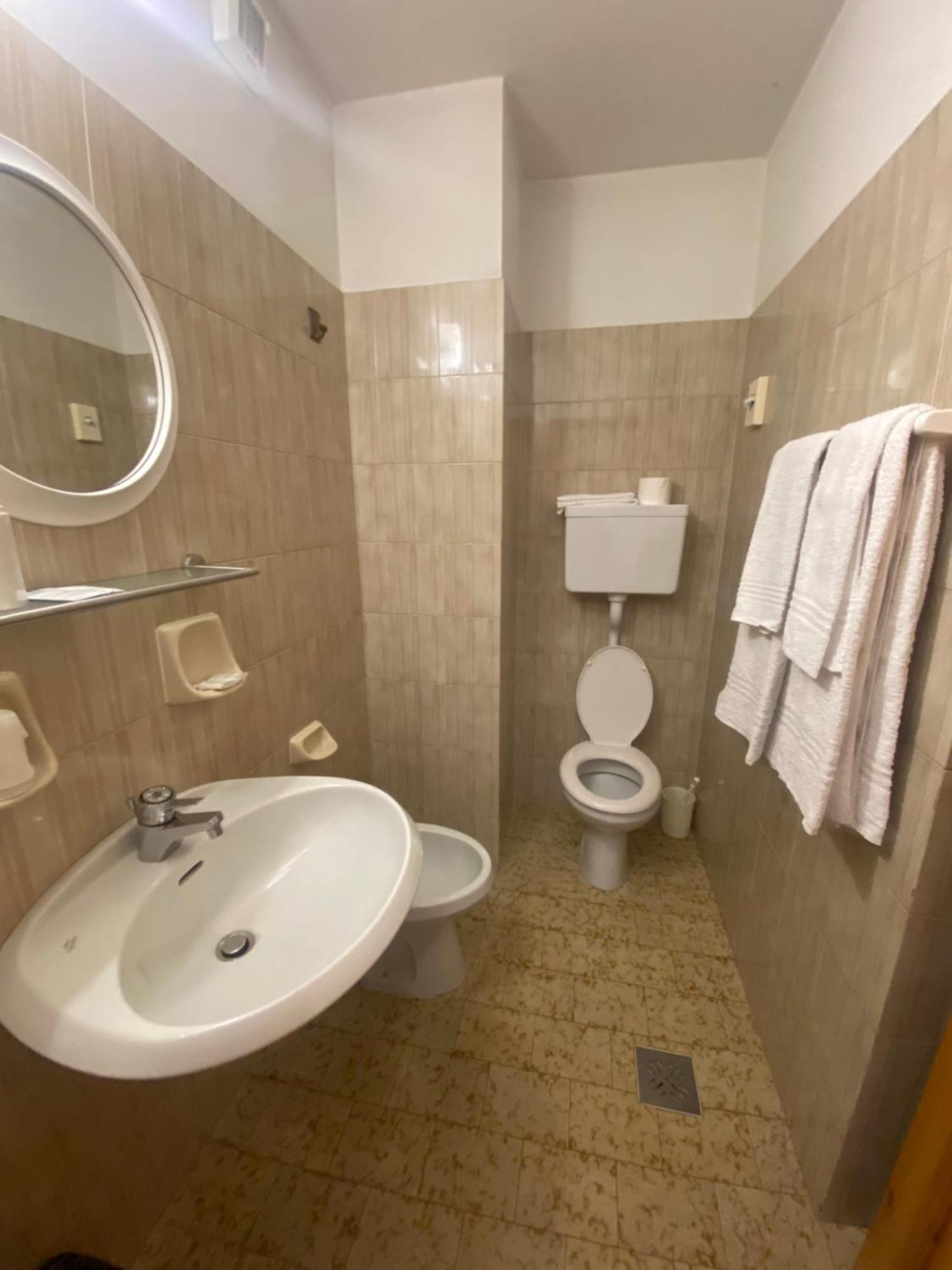 Hotel Eira ボルミオ エクステリア 写真